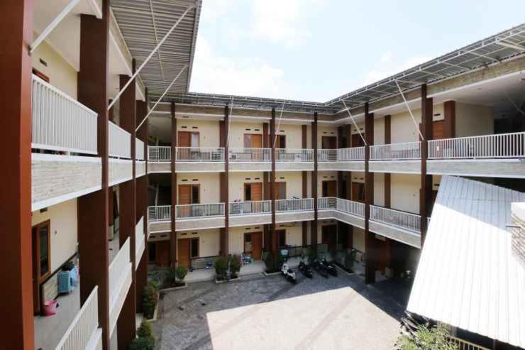 Cah Ayu Guest House Jenggrik Bagian luar foto